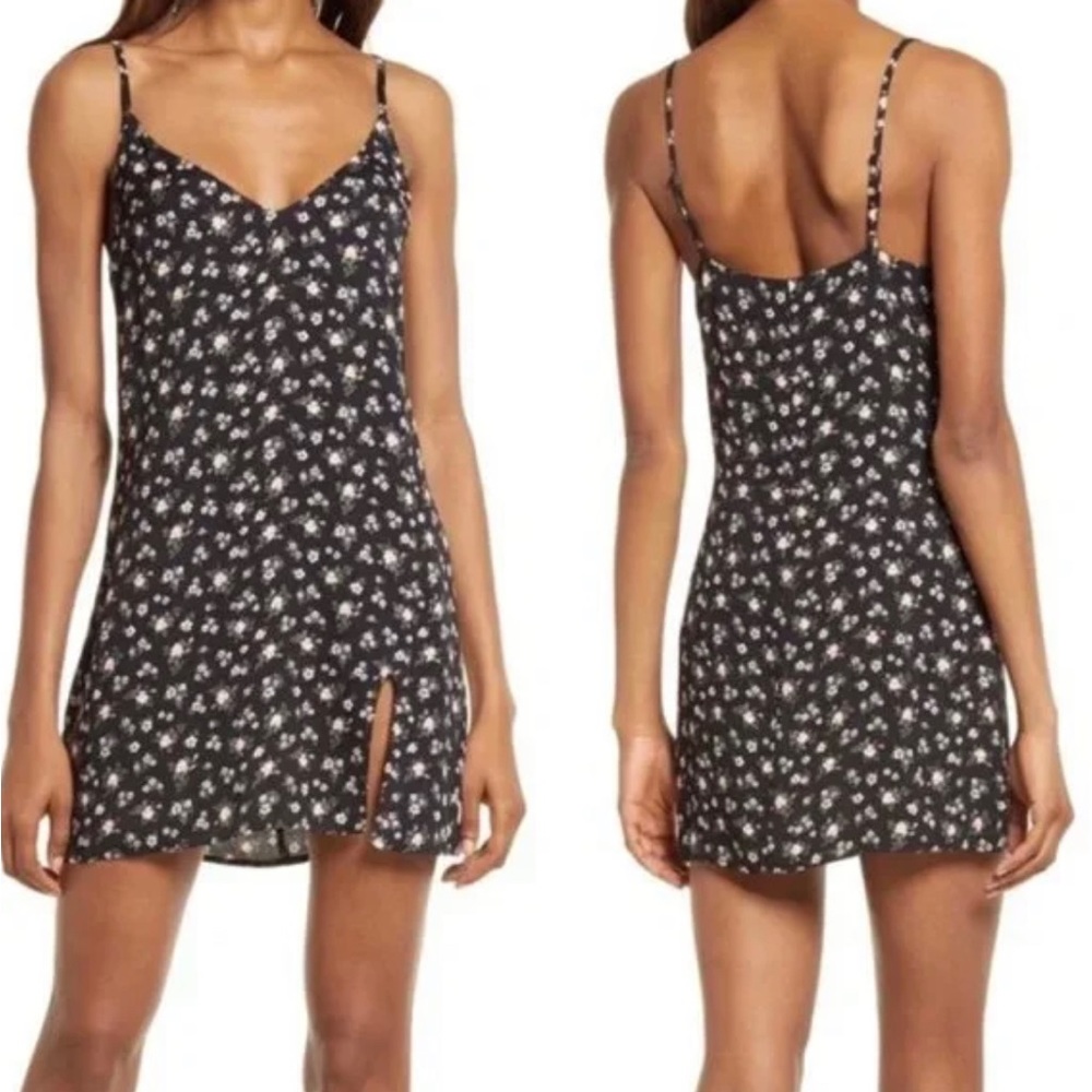 Reformation Marlowe Dress in Freesia Black White Floral Mini (size XS)